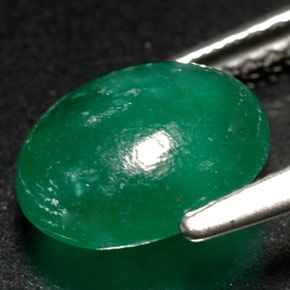 1.91カラットの天然グリーンベルダイト（8.9×7 mm・透明）
