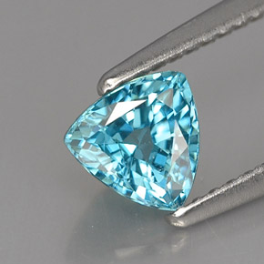 1.20カラットの天然ブルージルコン（5.7×5.6 mm・トリリアント）