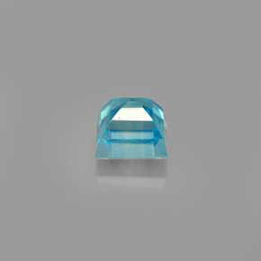 1.02カラットの天然ブルージルコン（4.6×4.6 mm・四角）