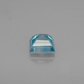 1.03カラットの天然ブルージルコン（4.9×4.9 mm・四角）