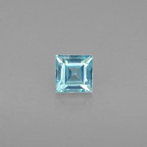 0.84カラットの天然ブルージルコン（4.5×4.4 mm・四角）