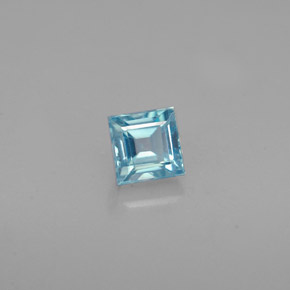 0.76カラットの天然ブルージルコン（4.1×4.1 mm・四角）