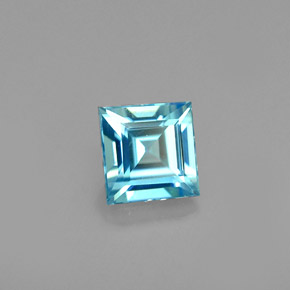 0.79カラットの天然ブルージルコン（4.8×4.6 mm・四角）