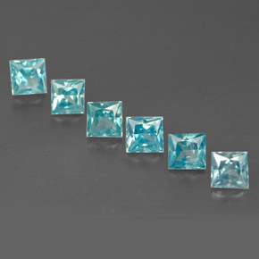 カラットの天然ブルージルコン（3.3×3.2 mm・四角）