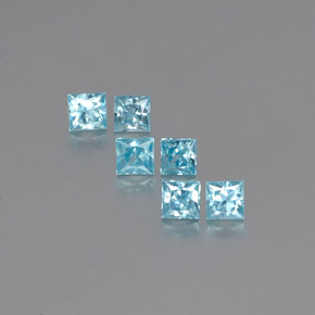 カラットの天然ブルージルコン（3.7×3.6 mm・四角）