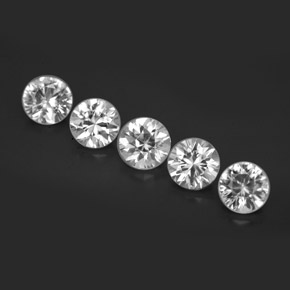 カラットの天然ホワイトジルコン（5.00 mm・ラウンドカット）