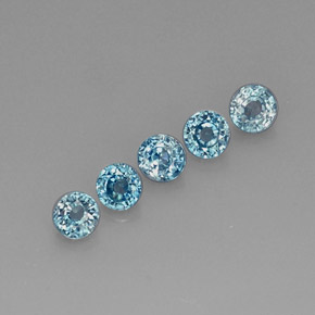 カラットの天然ブルージルコン（4.38 mm・ラウンドカット）