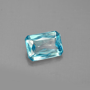 1.45カラットの天然ブルージルコン（7.1×5.2 mm・エメラルドカット）