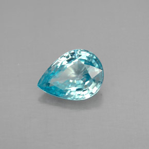 1.53カラットの天然ブルージルコン（8.1×6 mm・洋梨の形）
