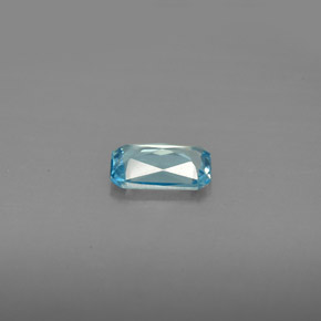 0.93カラットの天然ブルージルコン（6.9×4.8 mm・エメラルドカット）