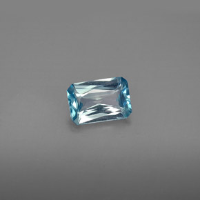 1.23カラットの天然ブルージルコン（7.1×4.8 mm・エメラルドカット）