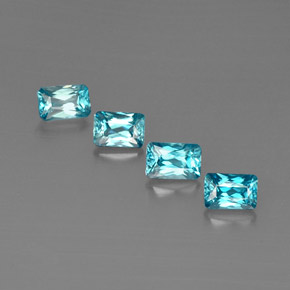 カラットの天然ブルージルコン（5.9×4.1 mm・エメラルドカット）