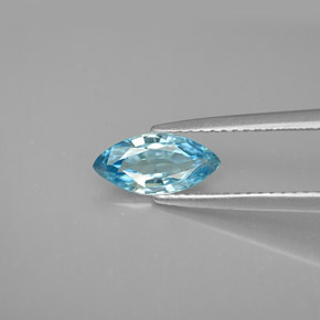 1.13カラットの天然ブルージルコン（9.6×4.6 mm・マーキス）