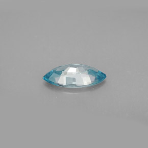 1.36カラットの天然ブルージルコン（10×5 mm・マーキス）