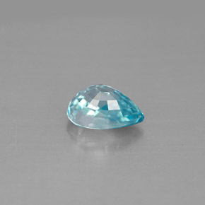 1.80カラットの天然ブルージルコン（7.9×5.6 mm・洋梨の形）