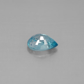 1.66カラットの天然ブルージルコン（8×5.8 mm・洋梨の形）