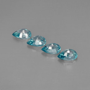カラットの天然ブルージルコン（7.1×5.1 mm・洋梨の形）