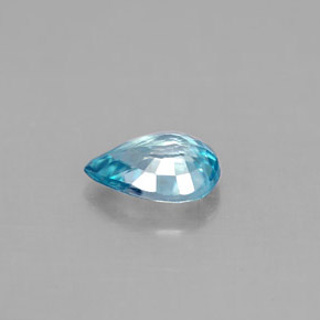 0.99カラットの天然ブルージルコン（7.1×5 mm・洋梨の形）