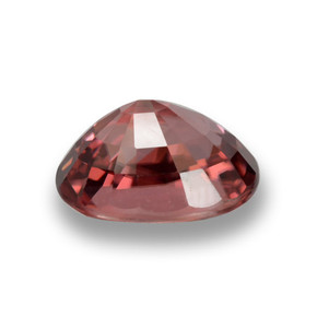 3.95カラットの天然ワインレッドジルコン（9.9×7.1 mm・オーバルカット）