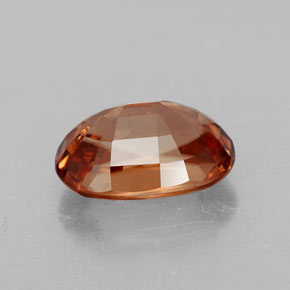 3.73カラットの天然ローズオレンジジルコン（9.9×6.8 mm・オーバルカット）