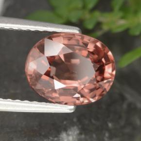 2.93カラットの天然オレンジピンクジルコン（9×7.1 mm・オーバルカット）