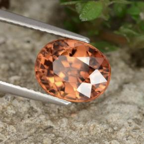 3.69カラットの天然オレンジピンクジルコン（9.1×7.1 mm・オーバルカット）