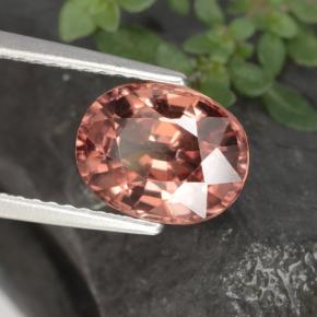 3.11カラットの天然ローズオレンジジルコン（9.1×7.1 mm・オーバルカット）