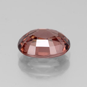 2.93カラットの天然ローズジルコン（9.1×7.2 mm・オーバルカット）