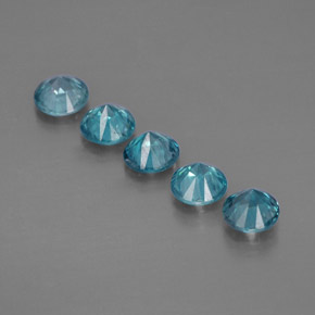 カラットの天然ブルージルコン（4.50 mm・ラウンドカット）