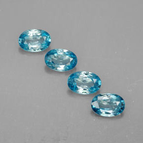カラットの天然ブルージルコン（6×4.1 mm・オーバルカット）