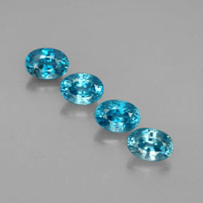 カラットの天然ブルージルコン（5.9×4.2 mm・オーバルカット）