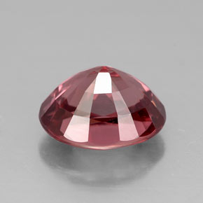 3.22カラットの天然ローズピンクジルコン（8.9×7 mm・オーバルカット）