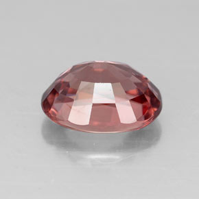 3.26カラットの天然ローズジルコン（9.1×7.1 mm・オーバルカット）