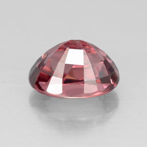 3.58カラットの天然ピンクローズジルコン（9×7 mm・オーバルカット）