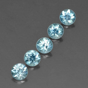 2.81カラットの天然Maya Blue ジルコン（4.61 mm・ラウンドカット）