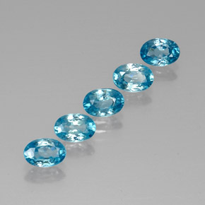 3.76カラットの天然ブルージルコン（6.1×4.2 mm・オーバルカット）
