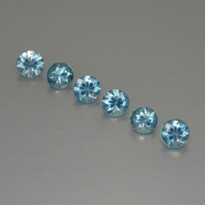 カラットの天然ブルージルコン（4.48 mm・ラウンドカット）