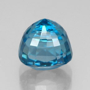 5.89カラットの天然ブルージルコン（8.5×8 mm・クッションカット）