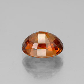 3.48カラットの天然ローズオレンジジルコン（9×7.1 mm・オーバルカット）