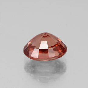 3.34カラットの天然ローズオレンジジルコン（9×7 mm・オーバルカット）