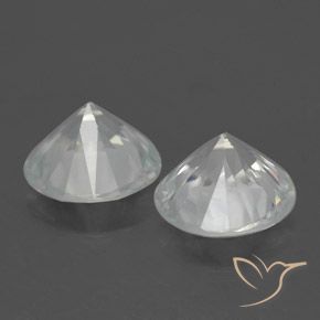 Shop natural 3.71ct ホワイト ジルコン gems, ラウンド, from カンボジア at GemSelect. In stock, global shipping!