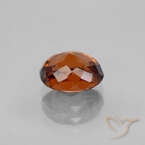 2.38カラットの天然ディープオレンジジルコン（7.8×6.5 mm・オーバルカット）
