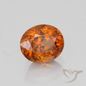 1.78カラットの天然ファイアオレンジジルコン（7×6 mm・オーバルカット）