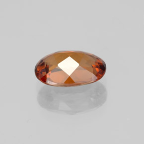 1.98カラットの天然ディープオレンジジルコン（8.6×6 mm・オーバルカット）