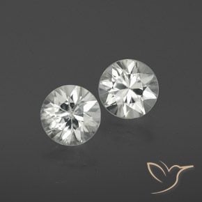 Shop natural 2.23ct ホワイト ジルコン gems, ラウンド, from カンボジア at GemSelect. In stock, global shipping!