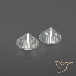 Shop natural 2.42ct ホワイト ジルコン gems, ラウンド, from カンボジア at GemSelect. In stock, global shipping!