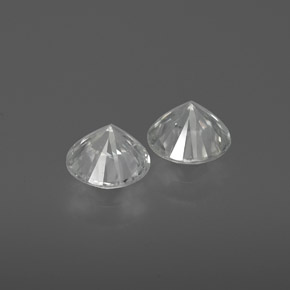 自然派の商品を探す 2.38ct ホワイト ジルコン 宝石, ラウンドカット, カンボジア からGemSelectで. 在庫あり、世界各国へ発送!