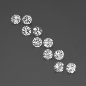 カラットの天然ホワイトジルコン（4.09 mm・ラウンドカット）