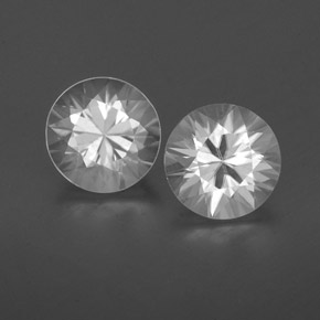 自然派の商品を探す 1.95ct ホワイト ジルコン 宝石, ラウンドカット, カンボジア からGemSelectで. 在庫あり、世界各国へ発送!