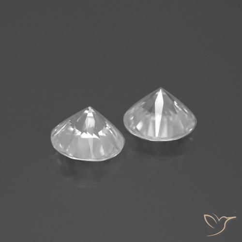 Shop natural 3.71ct ホワイト ジルコン gems, ラウンド, from カンボジア at GemSelect. In stock, global shipping!